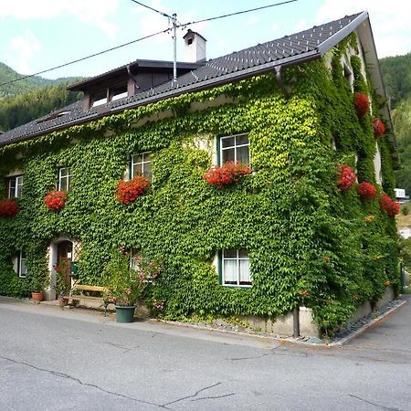 Gutschehof Apartment Obervellach Exterior foto