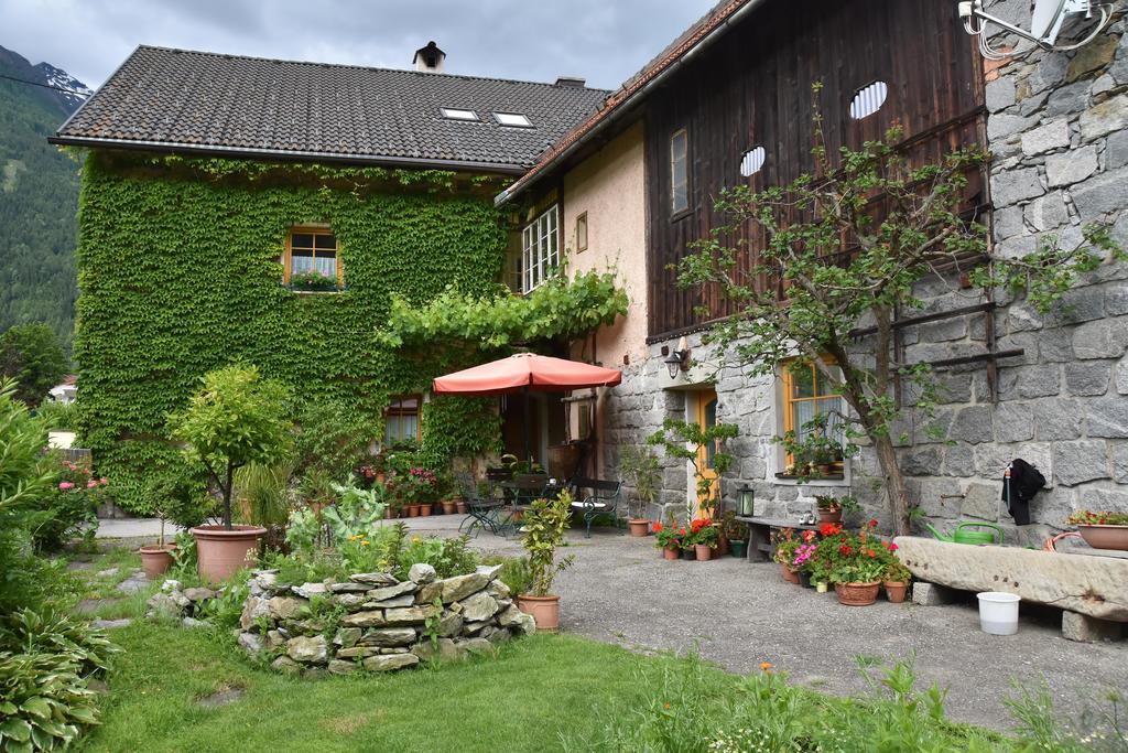 Gutschehof Apartment Obervellach Exterior foto